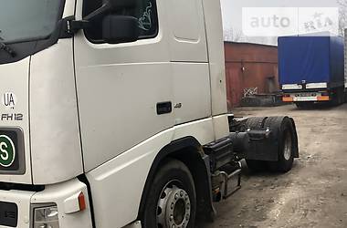 Тягач Volvo F12 2002 в Тернополе