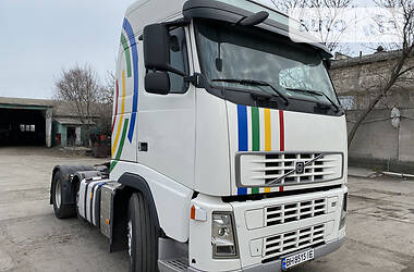 Тягач Volvo F12 2007 в Одессе