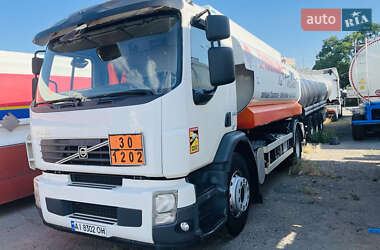 Бензовоз Volvo FE 2010 в Одесі