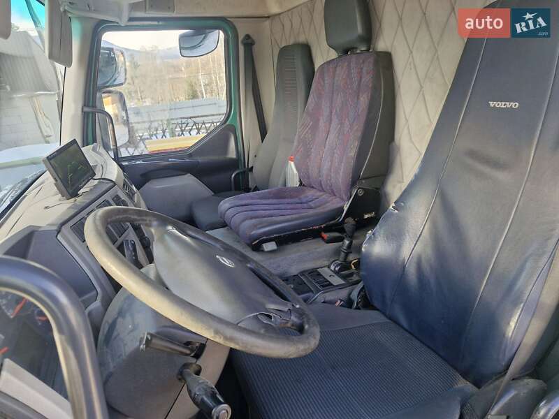 Мусоровоз Volvo FE 2007 в Долине