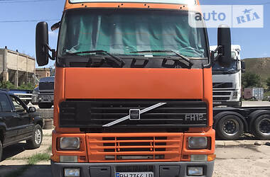 Контейнеровоз Volvo FH 12 2001 в Одессе