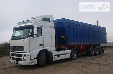 Самосвал Volvo FH 12 2007 в Теофиполе