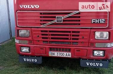 Тягач Volvo FH 12 2000 в Маневичах