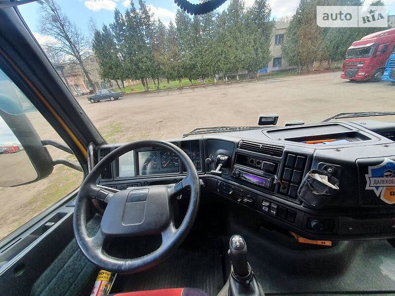 Тягач Volvo FH 12 2001 в Тетиеве