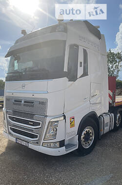 Тягач Volvo FH 12 2015 в 