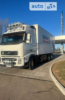 Рефрижератор Volvo FH 12 2005 в Николаеве