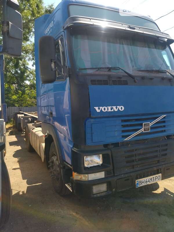 Тягач Volvo FH 12 2001 в 