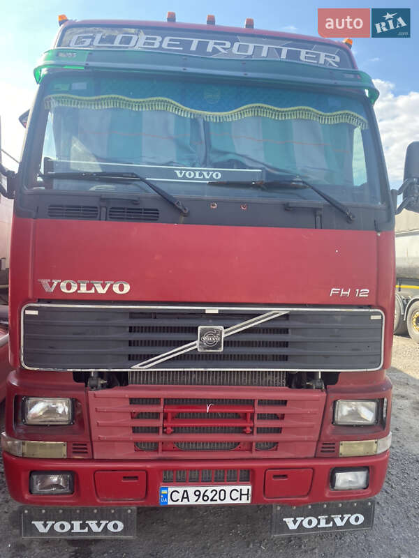 Тягач Volvo FH 12 2001 в Ровно