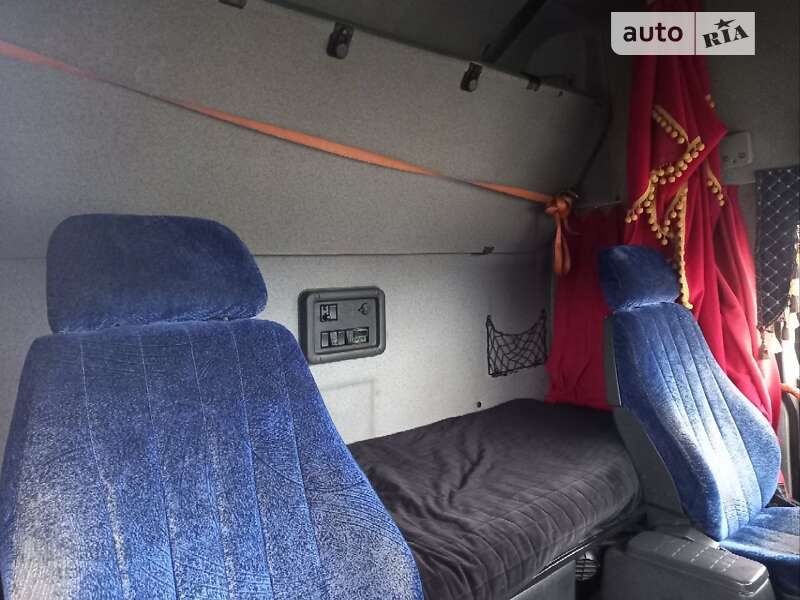 Зерновоз Volvo FH 12 2001 в Чечельнике фото 17 Зерновоз Volvo FH 12 2001 в Чечельнике