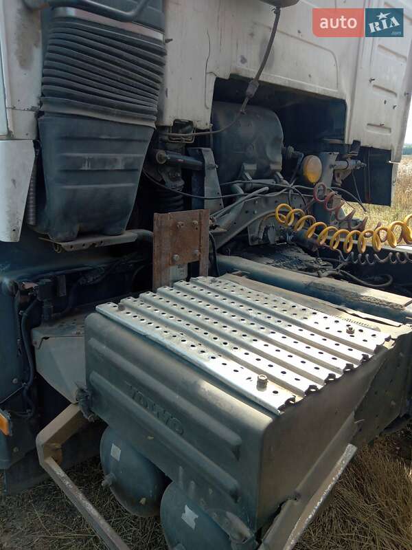Тягач Volvo FH 12 2004 в Березанке