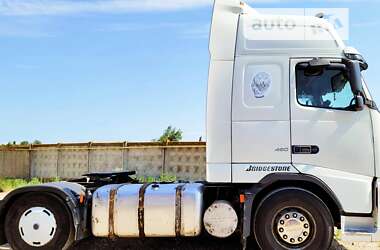 Тягач Volvo FH 12 2004 в 