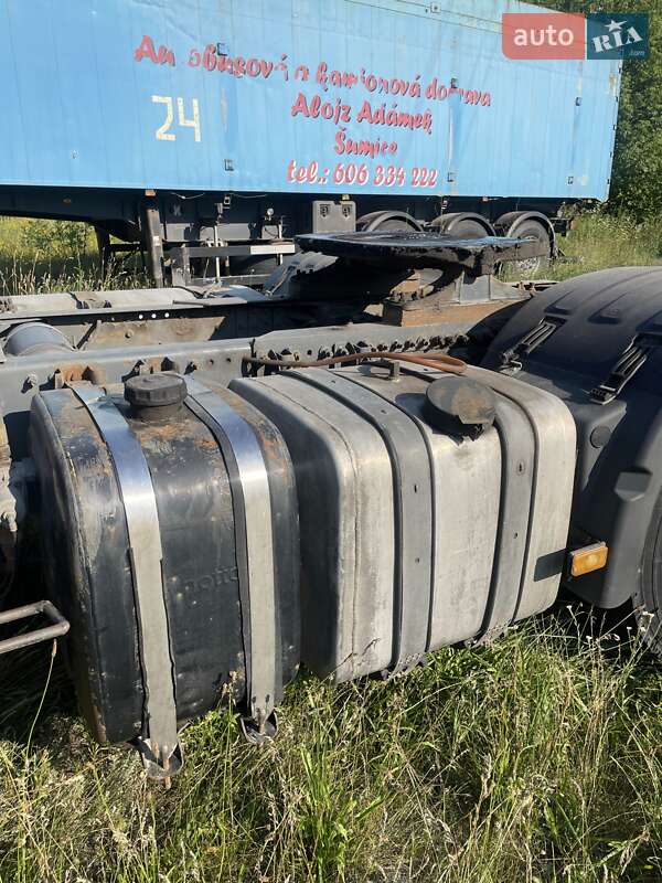 Зерновоз Volvo FH 12 2003 в Прилуках