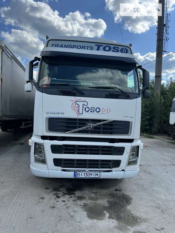 Тягач Volvo FH 12 2002 в Каневі