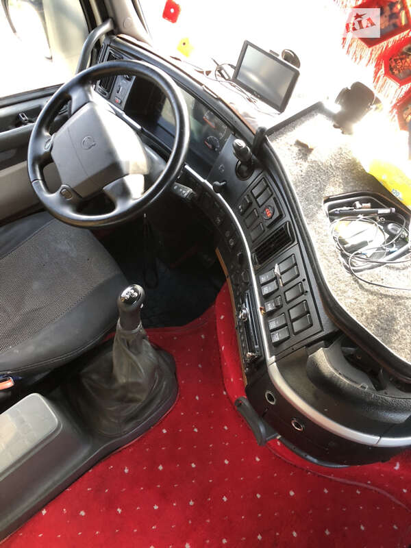 Тягач Volvo FH 12 2004 в Одессе