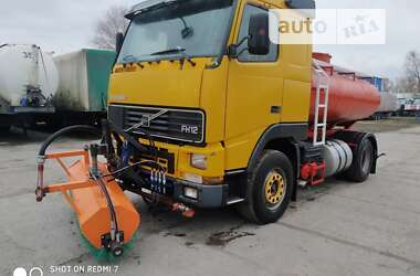 Поливомийна машина Volvo FH 12 2006 в Києві