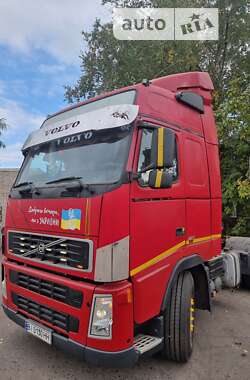 Тягач Volvo FH 12 2004 в Полтаві