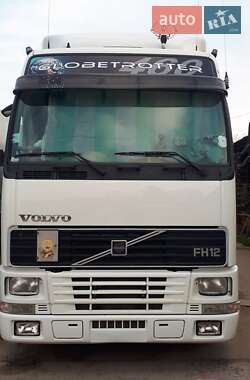 Тягач Volvo FH 12 2002 в Ужгороді