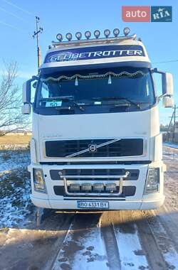 Грузовой фургон Volvo FH 12 2005 в Почаеве