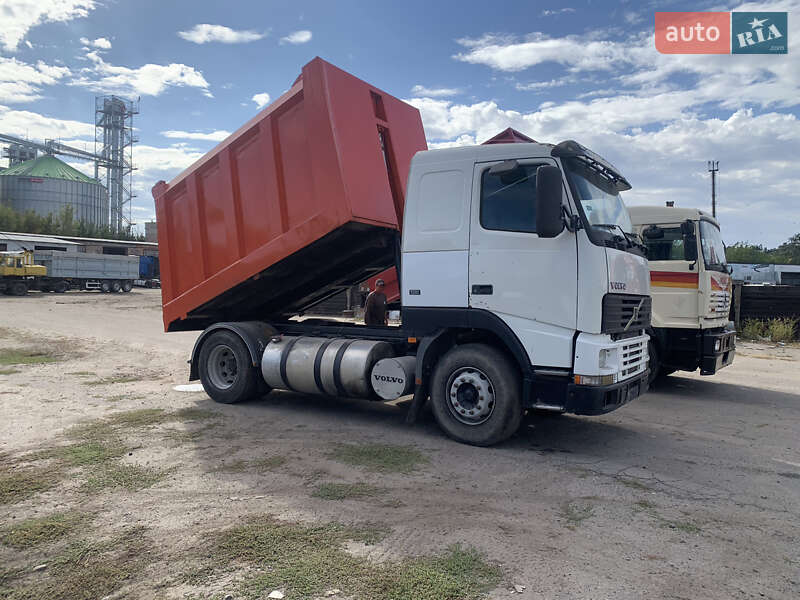 Самосвал Volvo FH 12 2001 в Казатине