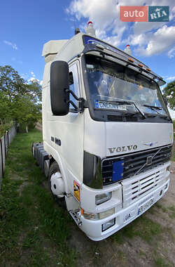 Тягач Volvo FH 12 2001 в Новоселице