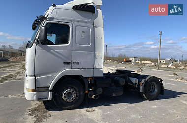 Тягач Volvo FH 12 2001 в Хороле