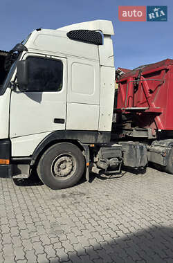 Зерновоз Volvo FH 12 2000 в 