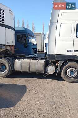 Тягач Volvo FH 12 2001 в 