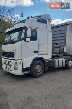 Тягач Volvo FH 12 2006 в Чернигове