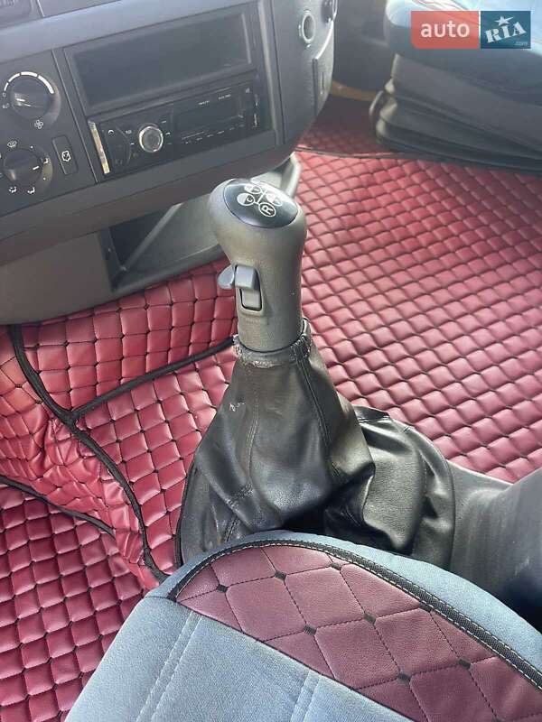 Тентований Volvo FH 12 2006 в Чернівцях