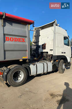 Самоскид Volvo FH 12 2000 в 