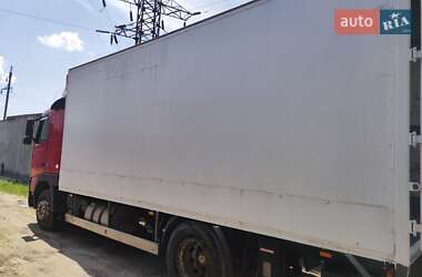 Грузовой фургон Volvo FH 12 1999 в 