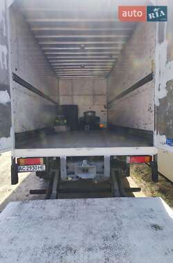 Грузовой фургон Volvo FH 12 1999 в 
