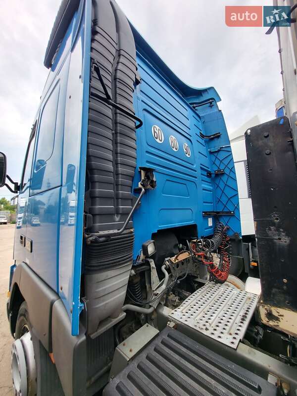 Тентованый Volvo FH 12 2000 в Чернигове
