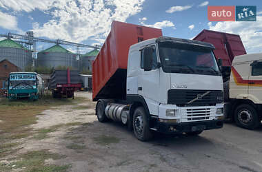 Самосвал Volvo FH 12 2001 в Казатине