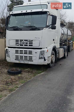 Тягач Volvo FH 12 2003 в Киеве