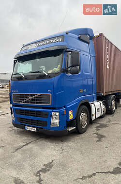 Тягач Volvo FH 12 2003 в Черноморске