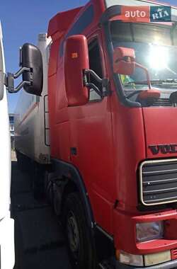 Тягач Volvo FH 12 2002 в 