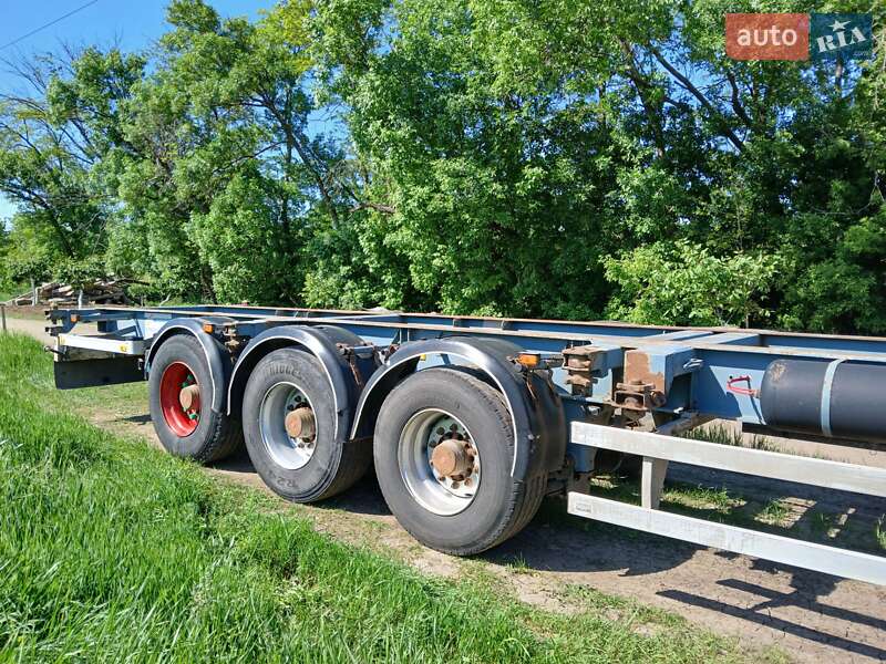 Контейнеровоз Volvo FH 12 1998 в Одесі фото 13 Контейнеровоз Volvo FH 12 1998 в Одесі