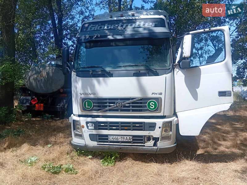 Тягач Volvo FH 12 2002 в Дніпрі фото Тягач Volvo FH 12 2002 в Дніпрі