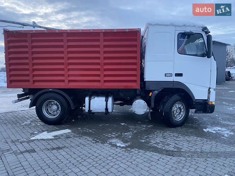 Самоскид Volvo FH 12 1999 в Городку