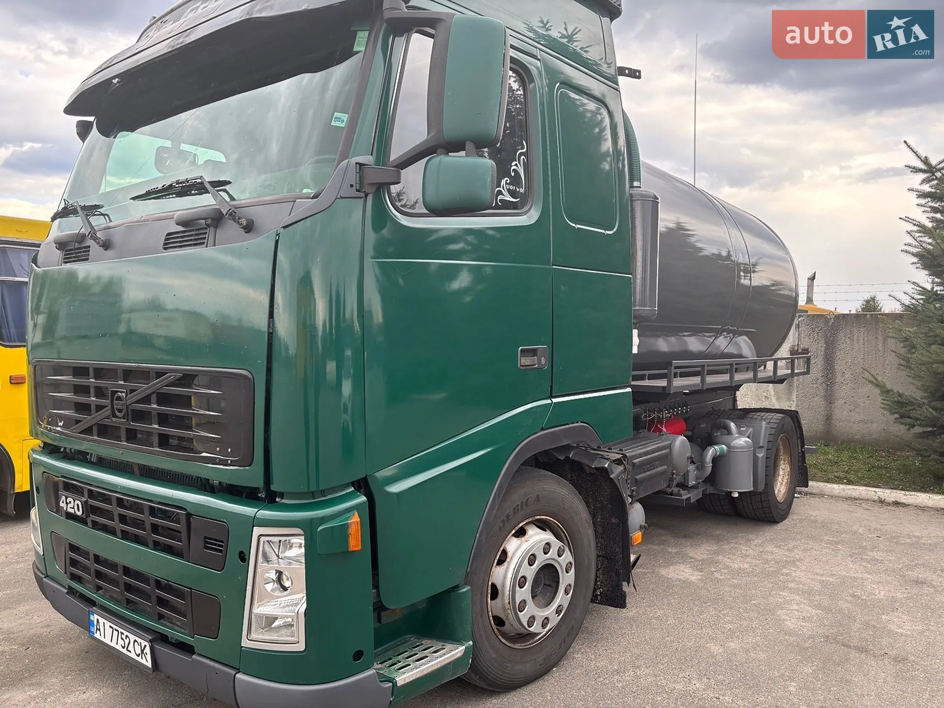 Volvo FH 12 2004 VIN YV2A4CFA64B376972 фото оголошення 3 з 5