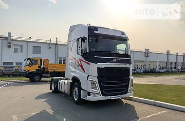 Тягач Volvo FH 13 2013 в Киеве