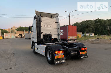 Тягач Volvo FH 13 2012 в Киеве