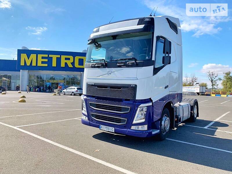 Тягач Volvo FH 13 2014 в Киеве