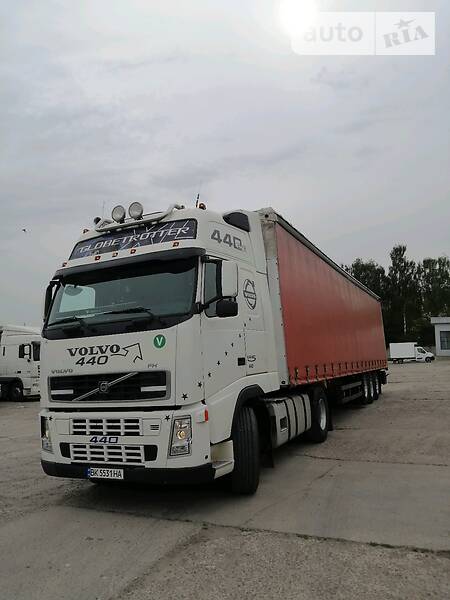 Тягач Volvo FH 13 2007 в Рівному