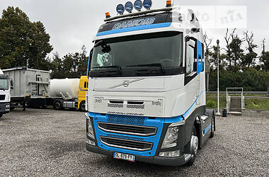 Тягач Volvo FH 13 2015 в Вінниці