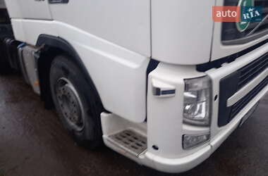 Тягач Volvo FH 13 2010 в 