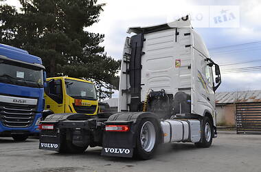 Тягач Volvo FH 13 2016 в Хусті