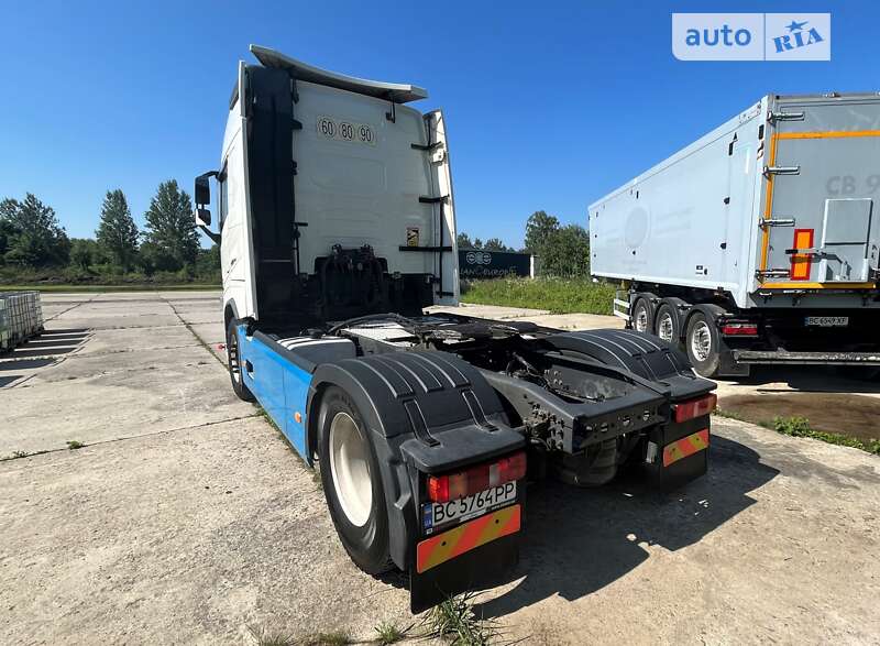 Тягач Volvo FH 13 2013 в Львові фото 7 Тягач Volvo FH 13 2013 в Львові