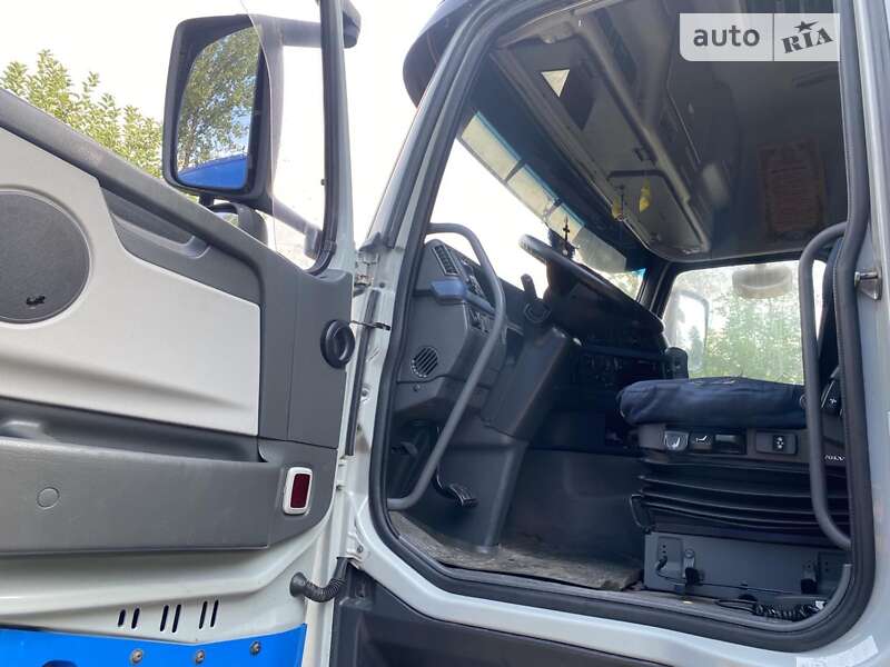 Тягач Volvo FH 13 2006 в Львові